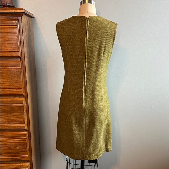 Vintage 1960s Chic Houndstooth Wool Coat and Dress set.  Beautiful condition. - Picture 5 of 5